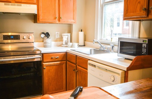 Jim Thorpe Apartment | 2ND FL 2BR, Large Bay Window. Dedicated Parking. Dogs: ONLY with host approval