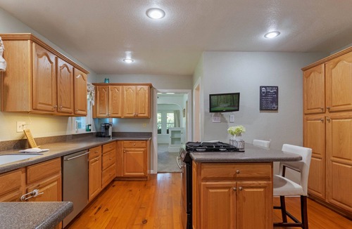 Winter Garden House | 3🛏 2 🛁 Oasis 2acres 10mins from Disney