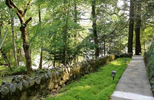 Hopatcong House | 3 Acre Lake Paradise Swimming Pool & Jacuzzi HotTub!