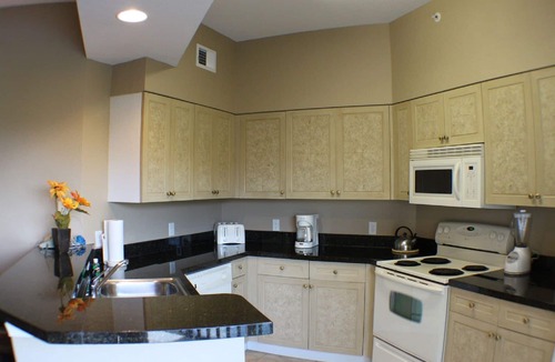 Florida Central Atlantic Coast Condo | 3 Bed Condo - No Resort Fees - No Pool Access - World Quest - 5 min to Disney