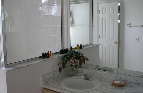 Crescent Lakes Villa | 3 Bedroom, 2 Bathroom