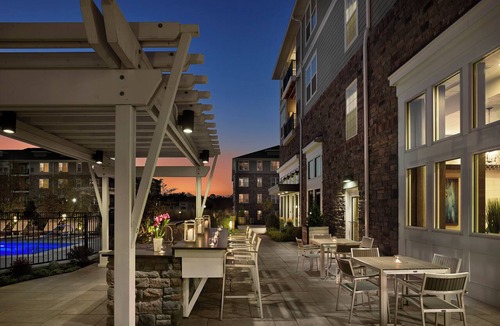 Newtown Square Apartment | 3-Bedroom Apartment - 7-day min. - Background check/Lease Required