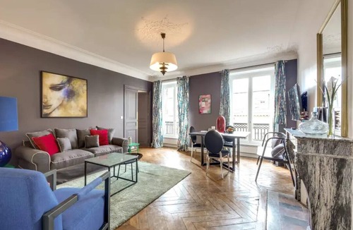 Les Iles Apartment | 3-bedroom apartment in superb Paris with AC, WiFi. Enjoy your stay