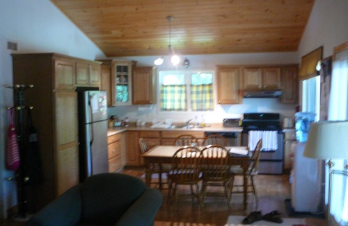 Kincardine Cottage | 3 bedroom cottage for weekly rental in Kincardine
