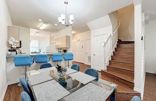 Cumbrian Lakes House | 3-bedroom Disney Townhome Retreat