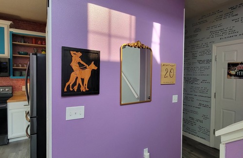 Windwood Bay House | 3-bedroom "FRIENDS" TV Show themed townhome in fabulous Davenport