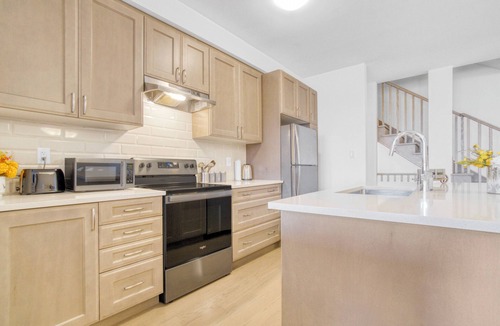 Churchill Meadows House | 3 Bedroom house in Best Neighbourhood: 2024 built, 30 mins from Toronto Downtown