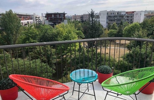 Saint-Denis Apartment | 3 bedrooms + Safe parking in Paris-Stade de France, FELLINI