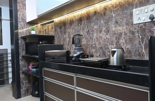 Marol Hotel | 3 BHK Suite (Gagal Home)