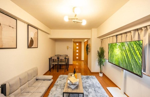 Kamata Apartment | 3 mins Walk from JR Kamata Station, 7 mins by Shinagawa Line, Direct Service from Keikyu Kamata Station to Haneda Airport, Direct Service to Tokyo, Shinagawa, Yokohama, Ueno