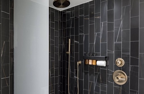 Hunt Club Hotel | 3 Queen Rooms Perfect for a Palm Beach Luxury Getaway