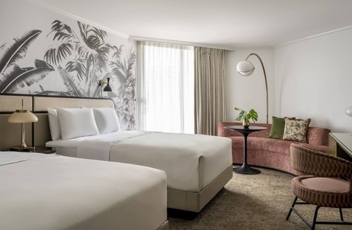 Hunt Club Hotel | 3 Renovated Art Deco Suites Offering Ultimate Comfort & Style