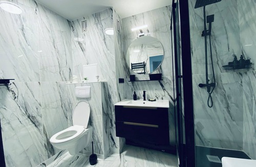 Alfortville Apartment | 3-room 63m2 apartment with free underground parking.