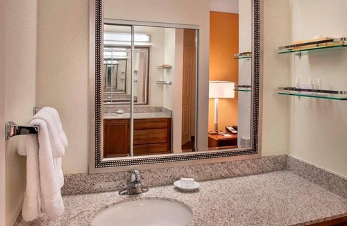 Bethlehem Hotel | 3 Spacious 2BR Suites | Free Breakfast | Coca-Cola Park - 2.4 miles away!