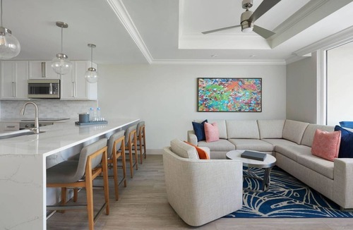 Charlotte Harbor Hotel | 3 Sunlit Room w/Harbor Views – Great Spot to Relax and Recharge