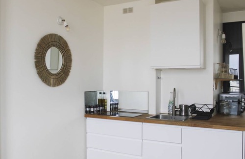 Republique–Point-du-Jour Apartment | 30 m² Apartment ∙ 1 bedroom ∙ 4 guests