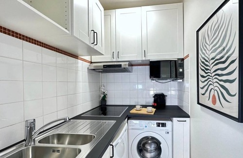 11th Arrondissement Apartment | 30 m² Apartment ∙ 1 bedroom ∙ 4 guests