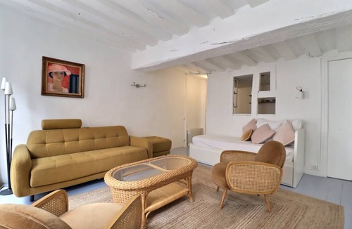 Latin Apartment | 30 m² Apartment ∙ 1 guest