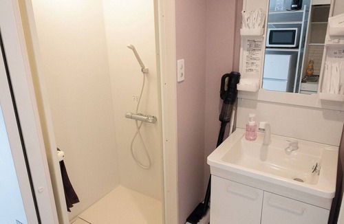 Kabukicho Apartment | 302-Pastel Room｜8 ppl | Custom Queen Bunk Beds｜Golden Gai & Kabukicho | 40㎡