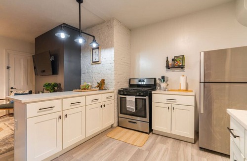 Lower Lawrenceville House | 307 37th St · Lawrenceville Row House - Walk to Everything!