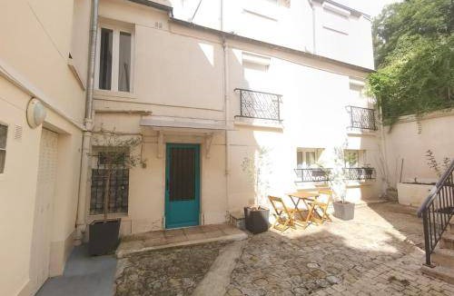 Saint-Maurice Apartment | 32 m² Apartment ∙ 3 guests