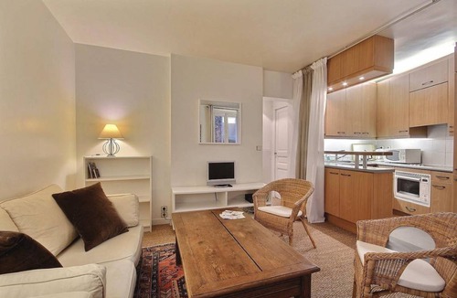 Grenelle Apartment | 32 m² Apartment ∙ 1 bedroom ∙ 2 guests