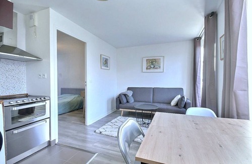 La Villette Apartment | 32 m² Apartment ∙ 1 bedroom ∙ 2 guests