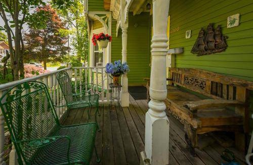Niagara Falls Bed & Breakfast | 32 m² Bed and breakfast ∙ 2 guests