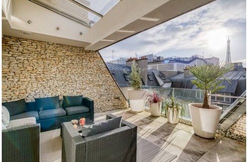 Champs-Elysees Apartment | 320 m² Apartment ∙ 5 bedrooms ∙ 10 guests