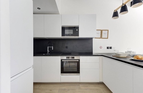 Suresnes Apartment | 321 Suite New Delhi - Superb apartment