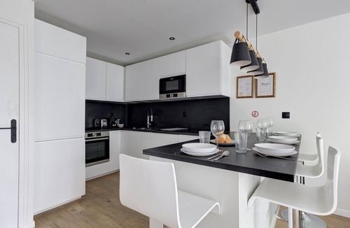 Suresnes Apartment | 322 Suite Fes - Superb apartment
