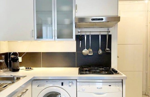 Strasbourg -Saint-Denis Apartment | 33 m² Apartment ∙ 2 guests
