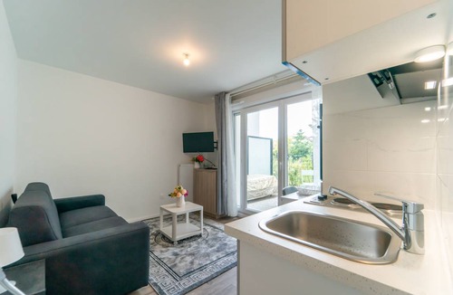 Bondy Apartment | 33 m² Apartment ∙ 2 guests