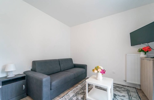 Bondy Apartment | 33 m² Apartment ∙ 2 guests