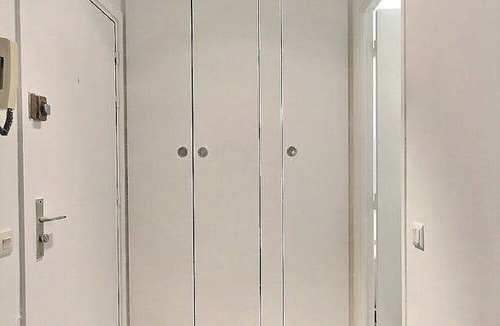 Neuilly-sur-Seine Apartment | 33 m² Apartment ∙ 2 guests