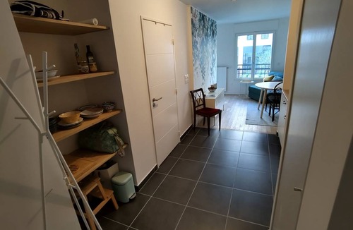 Les Puces de Saint-Ouen Apartment | 34 m² Apartment ∙ 1 bedroom ∙ 3 guests