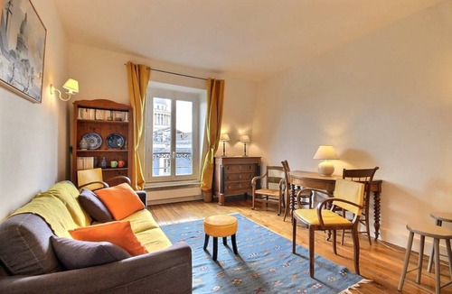 Latin Apartment | 35 m² Apartment ∙ 1 bedroom ∙ 2 guests