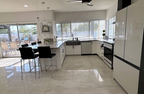 La Paz At Desert Springs House | 3500 SQFT Kierland Home with Large Backyard & Mountain Views & Office