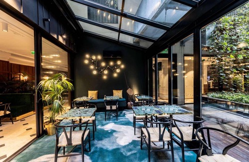 Quartier du Faubourg-Montmartre Hotel | 37 m² Hotel ∙ 10 guests