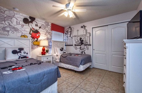Bay Lake House | 375 m² House ∙ 8 bedrooms ∙ 16 guests