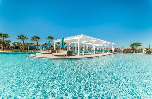 Bay Lake House | 375 m² House ∙ 8 bedrooms ∙ 16 guests