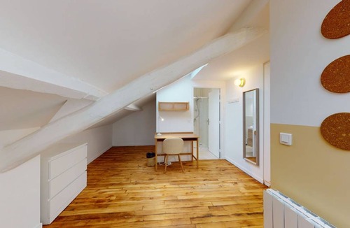 Montreuil Resort | 380 m² Private room ∙ 1 bedroom ∙ 2 guests