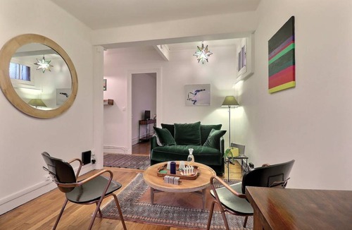 Combat Apartment | 39 m² Apartment ∙ 1 bedroom ∙ 2 guests