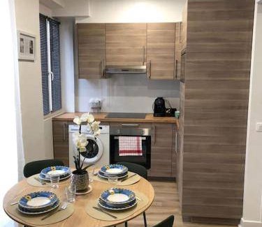 Montreuil Apartment | 39 m² Apartment ∙ 1 bedroom ∙ 4 guests