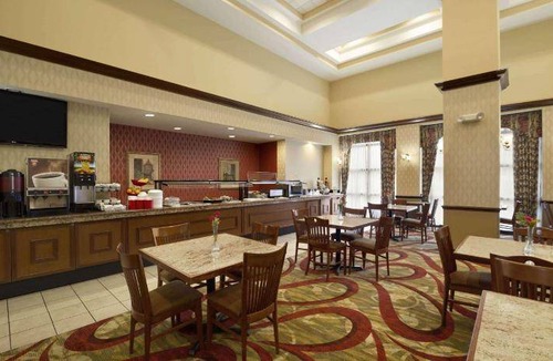 Airport North Hotel | 39 m² Hotel ∙ 127 guests