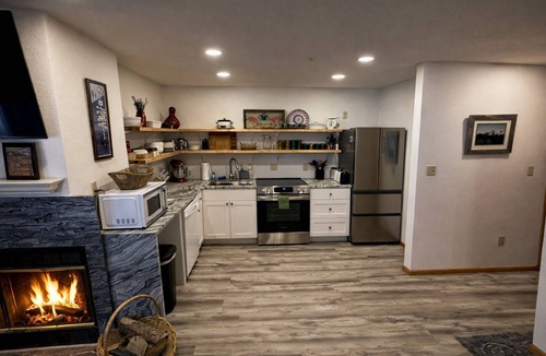 Durango House | 3BR Dog Friendly Townhome between Ski Resort and Downtown