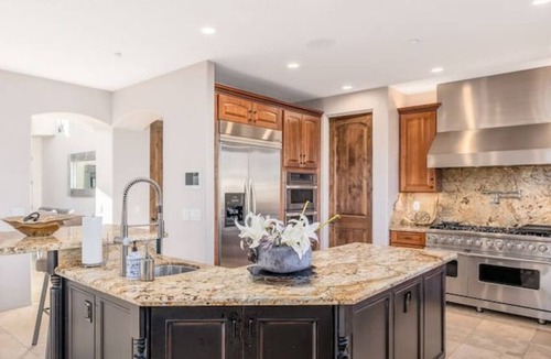 Pinnacle Peak Villa | 3Million$ Mind BlowingEstate +PuttingGreen+SportsCourt+SplashPad+Playset+Pool+Spa
