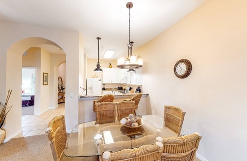 Bahama Bay Condo | 3rd floor condo w/basketball court, balcony, gym, sauna, shared pools