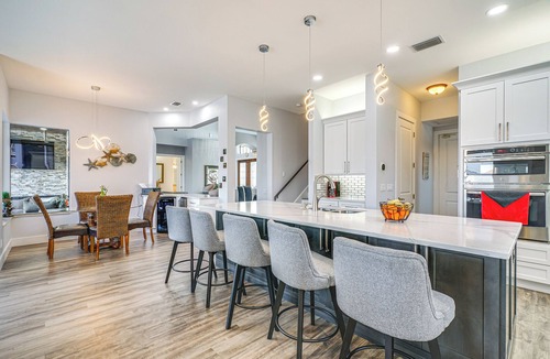 Yacht Club House | 4 bdrm house close to restaurants, beach, attractions and quick boating access