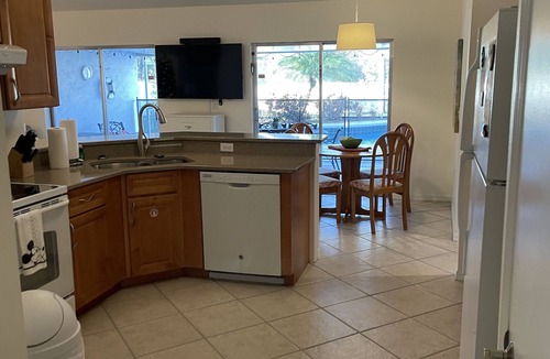Indian Ridge House | 4 BEDROOM/3 BATH WITH PRIVATE POOL, CLOSE TO DISNEY/FOUR CORNERS/KISSIMMEE